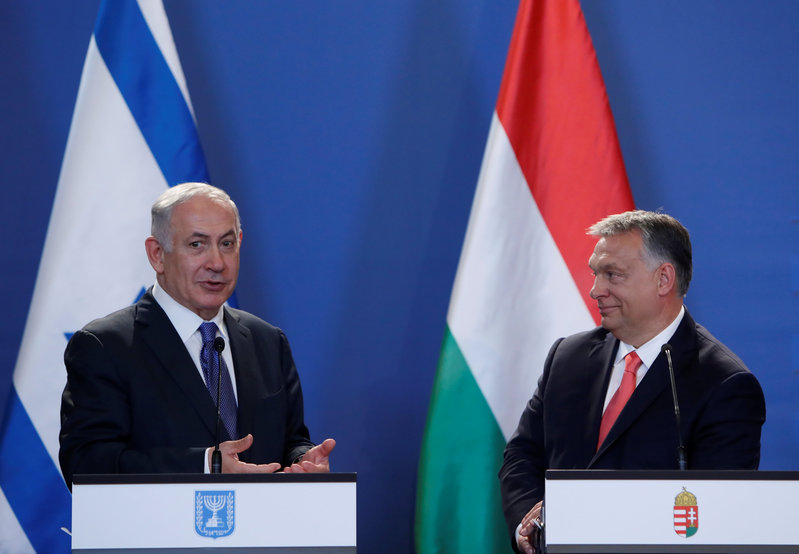 Risultati immagini per Orban e netanyahu immagini